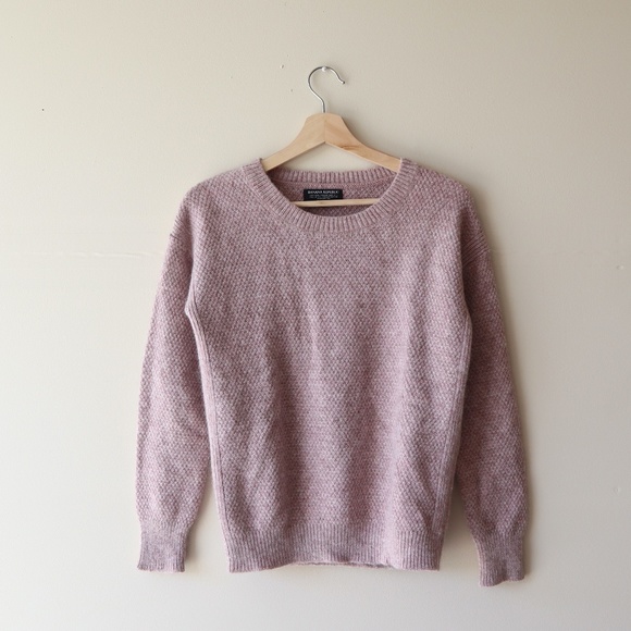 Banana Republic Cute Pink Sweater - Picture 1 of 5